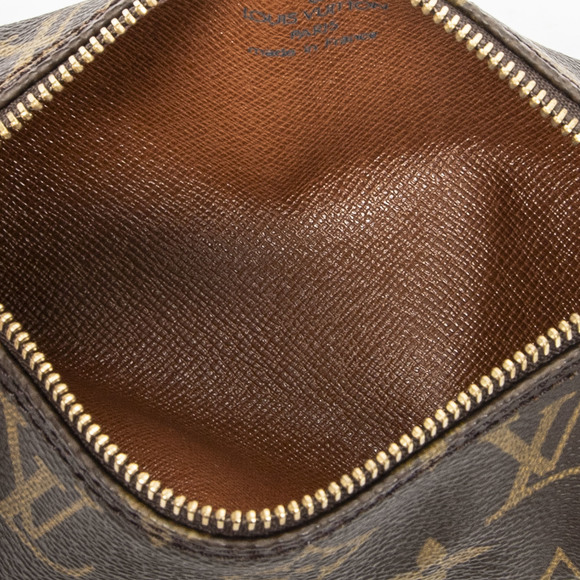 Louis Vuitton Papillon Pouch - Picture 9 of 10